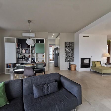 Zaghouses - Sea View Apartments In Sicily Agnone Bagni Esterno foto